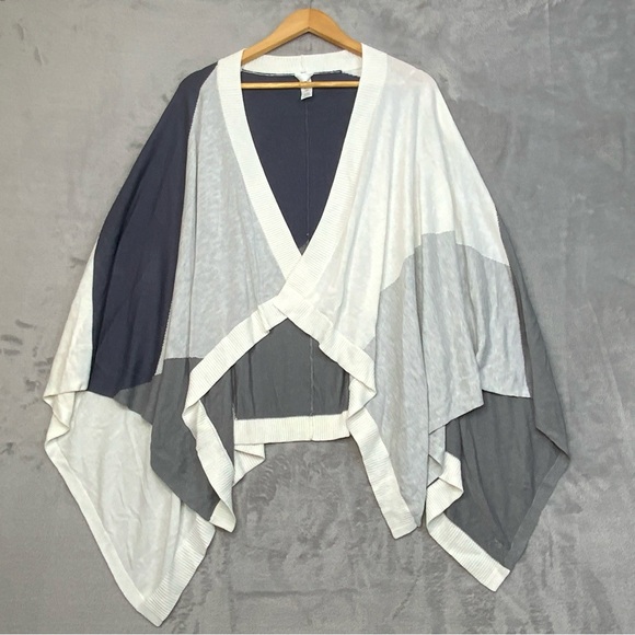 Lululemon Hatha Colorblock Wrap. Size OS. Gray, - Picture 1 of 5